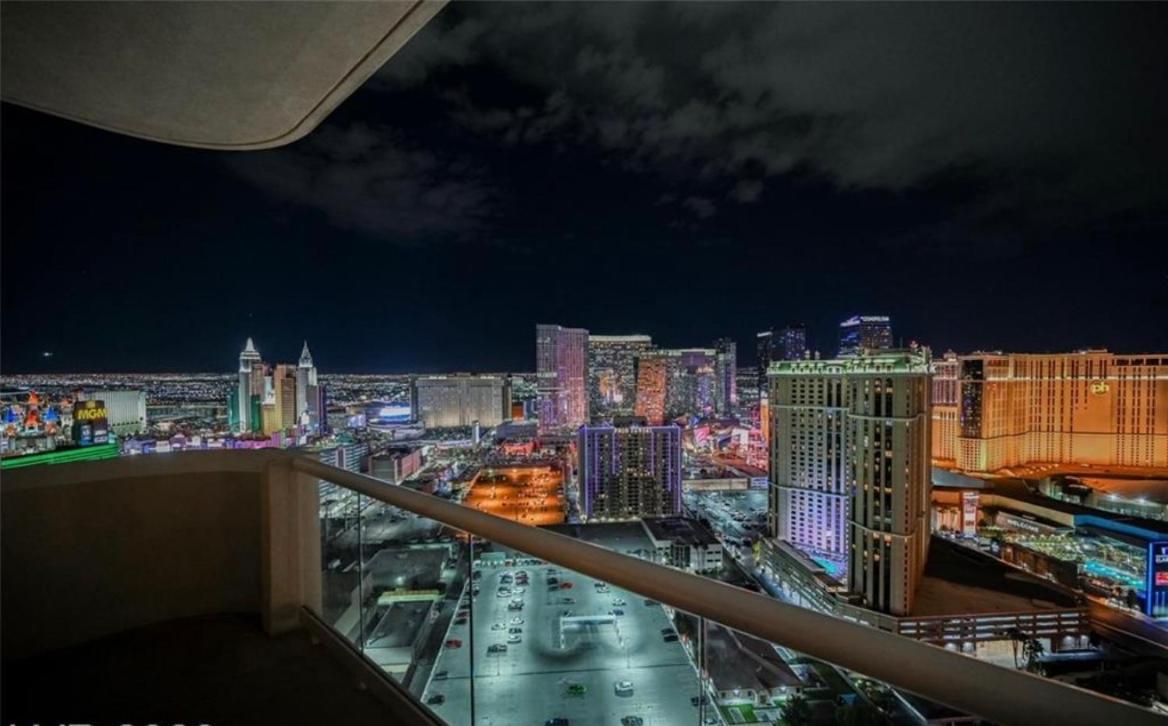 Premium Suite Mgm Signature High Flr Balcony Strip View Las Vegas Buitenkant foto