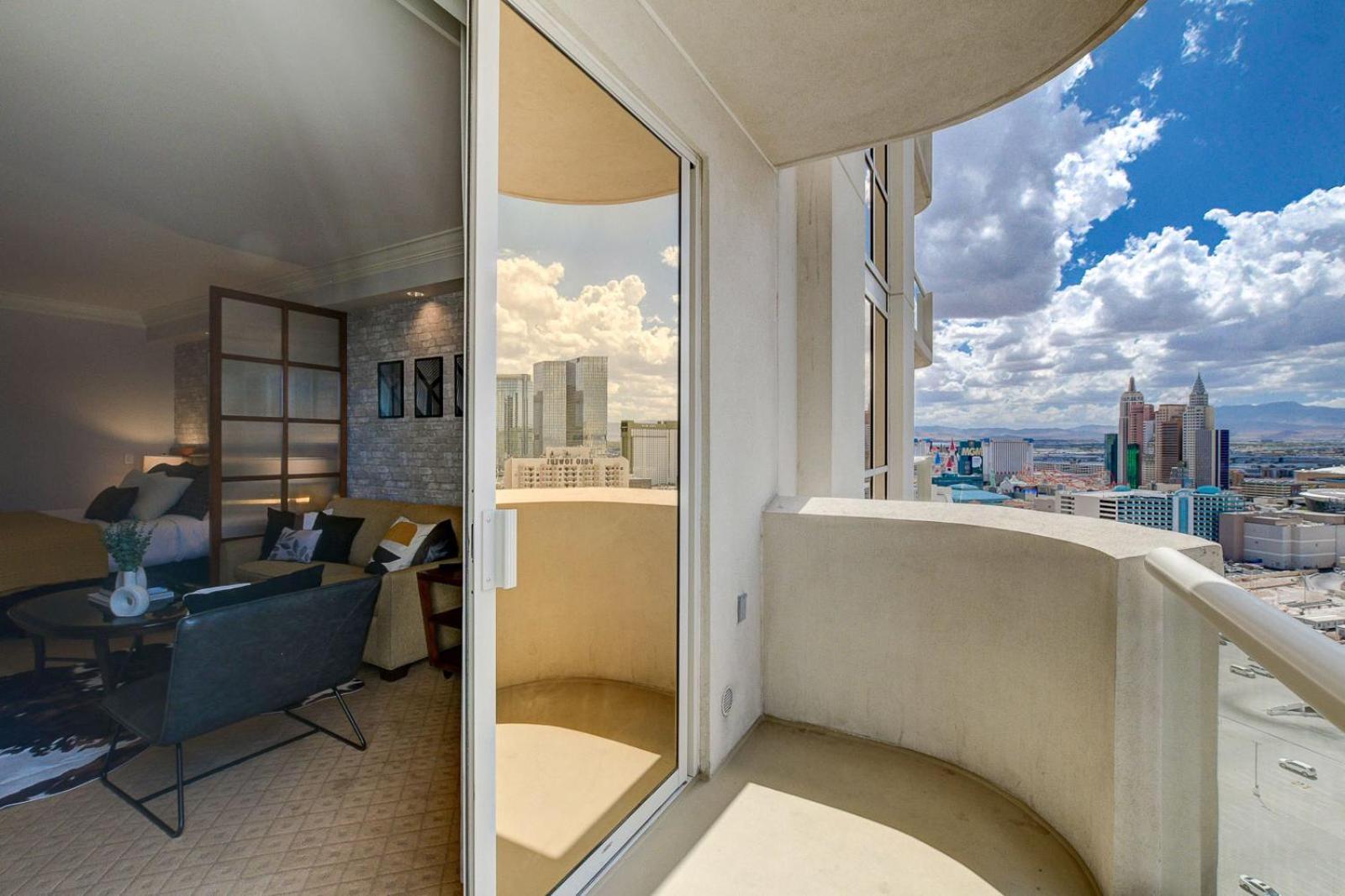 Premium Suite Mgm Signature High Flr Balcony Strip View Las Vegas Buitenkant foto